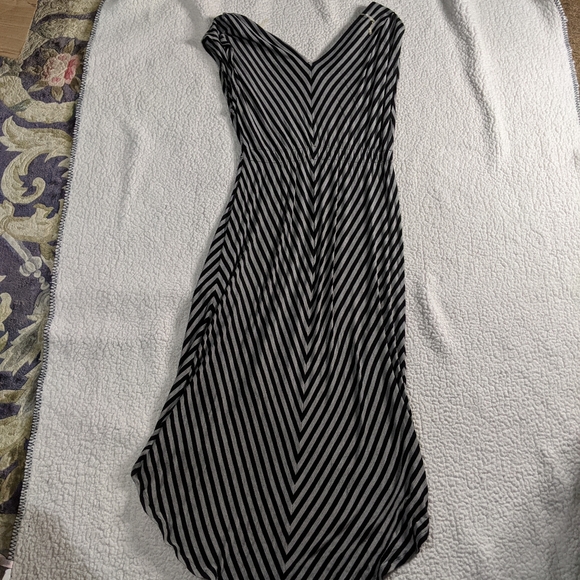 Mossimo black and gray high low dress - Picture 2 of 5
